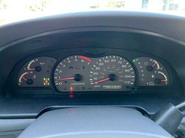 Тойота Секвойя 2003 в Киеве на Automoto.ua Серый Тойота Секвойя, объемом двигателя 4.7 л и пробегом 242 тыс. км за 6867 $, фото 10 на Automoto.ua