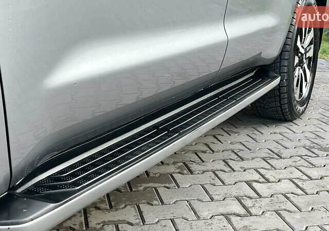 Серый Тойота Секвойя, объемом двигателя 5.7 л и пробегом 185 тыс. км за 24500 $, фото 34 на Automoto.ua