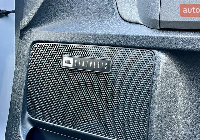 Серый Тойота Секвойя, объемом двигателя 5.7 л и пробегом 185 тыс. км за 24500 $, фото 67 на Automoto.ua