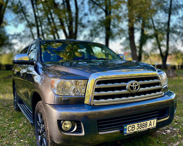 Сірий Тойота Секвойя, об'ємом двигуна 5.7 л та пробігом 240 тис. км за 25500 $, фото 9 на Automoto.ua