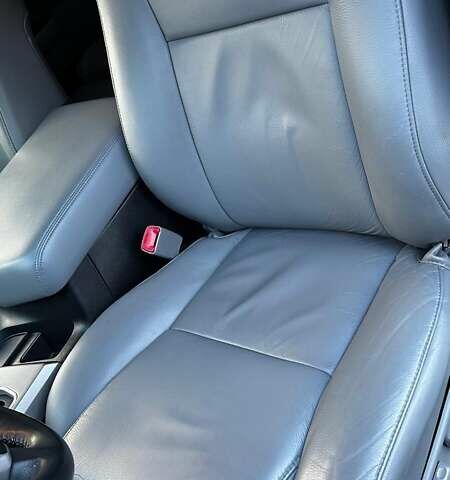 Серый Тойота Секвойя, объемом двигателя 5.7 л и пробегом 171 тыс. км за 32500 $, фото 29 на Automoto.ua