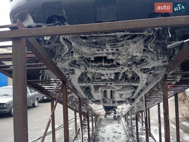 Серый Тойота Секвойя, объемом двигателя 5.7 л и пробегом 171 тыс. км за 32500 $, фото 50 на Automoto.ua