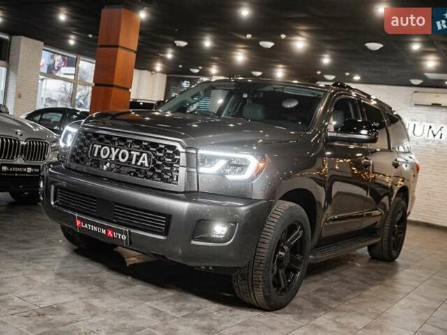 Серый Тойота Секвойя, объемом двигателя 5.66 л и пробегом 48 тыс. км за 49500 $, фото 65 на Automoto.ua