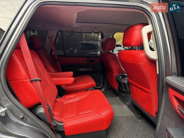 Серый Тойота Секвойя, объемом двигателя 3.45 л и пробегом 34 тыс. км за 109900 $, фото 15 на Automoto.ua