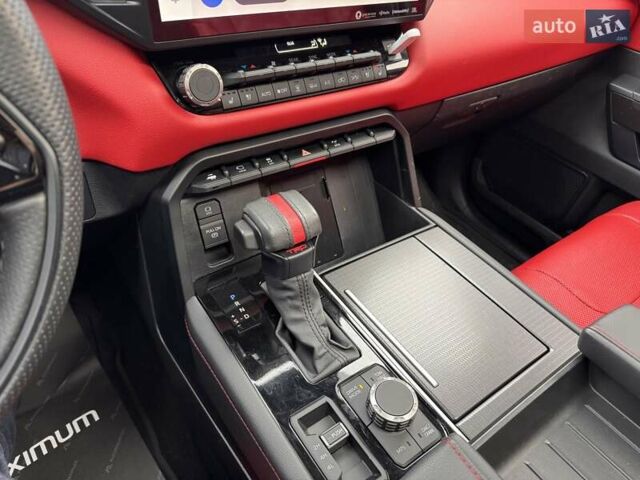 Серый Тойота Секвойя, объемом двигателя 3.45 л и пробегом 34 тыс. км за 109900 $, фото 23 на Automoto.ua