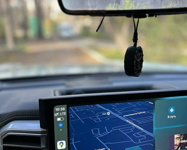 Серый Тойота Секвойя, объемом двигателя 3.45 л и пробегом 3 тыс. км за 105000 $, фото 28 на Automoto.ua