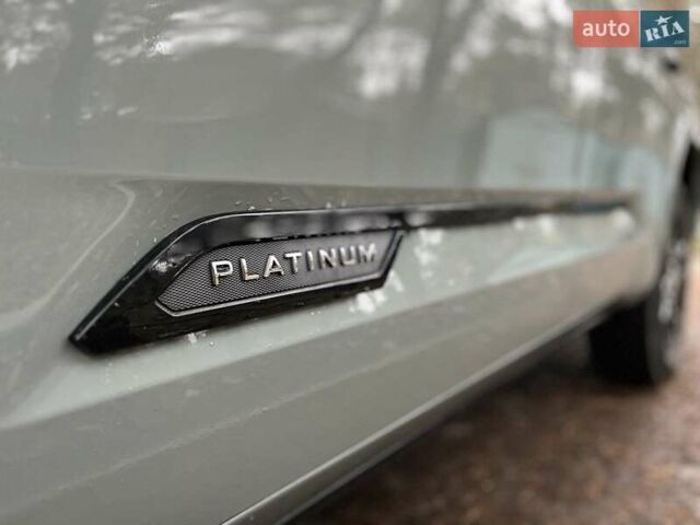 Серый Тойота Секвойя, объемом двигателя 3.45 л и пробегом 3 тыс. км за 105000 $, фото 10 на Automoto.ua