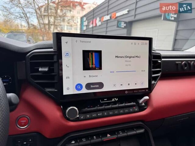 Серый Тойота Секвойя, объемом двигателя 3.45 л и пробегом 34 тыс. км за 109900 $, фото 24 на Automoto.ua