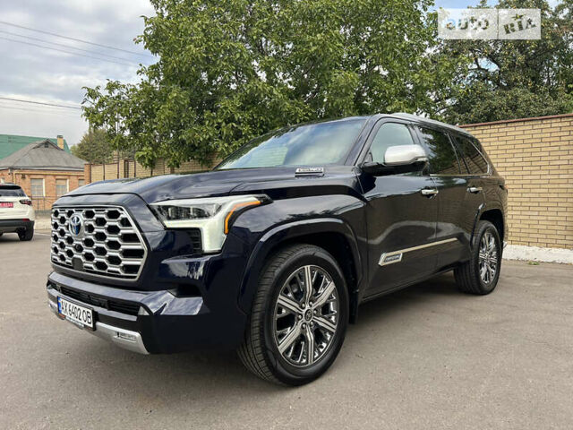 Синий Тойота Секвойя, объемом двигателя 3.45 л и пробегом 13 тыс. км за 97000 $, фото 18 на Automoto.ua