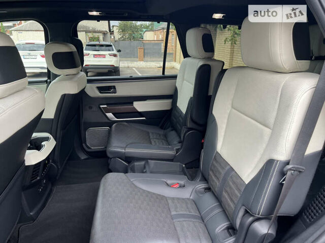 Синий Тойота Секвойя, объемом двигателя 3.45 л и пробегом 13 тыс. км за 97000 $, фото 12 на Automoto.ua