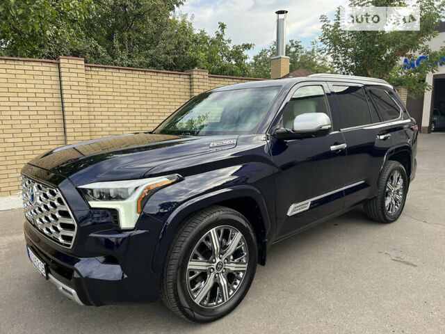 Синий Тойота Секвойя, объемом двигателя 3.45 л и пробегом 13 тыс. км за 97000 $, фото 2 на Automoto.ua