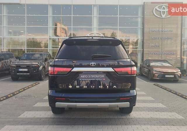 Синий Тойота Секвойя, объемом двигателя 3.45 л и пробегом 1 тыс. км за 149636 $, фото 3 на Automoto.ua