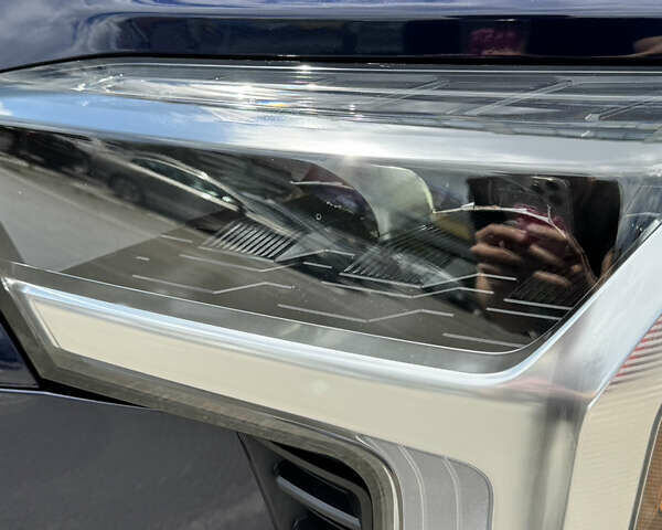 Синій Тойота Секвойя, об'ємом двигуна 3.45 л та пробігом 6 тис. км за 119000 $, фото 9 на Automoto.ua