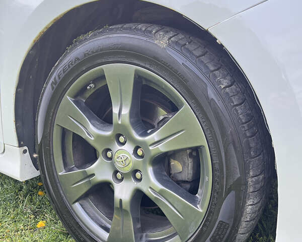 Білий Тойота Сієнна, об'ємом двигуна 3.5 л та пробігом 16 тис. км за 21200 $, фото 6 на Automoto.ua
