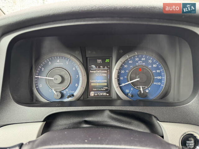 Білий Тойота Сієнна, об'ємом двигуна 3.46 л та пробігом 124 тис. км за 24990 $, фото 19 на Automoto.ua