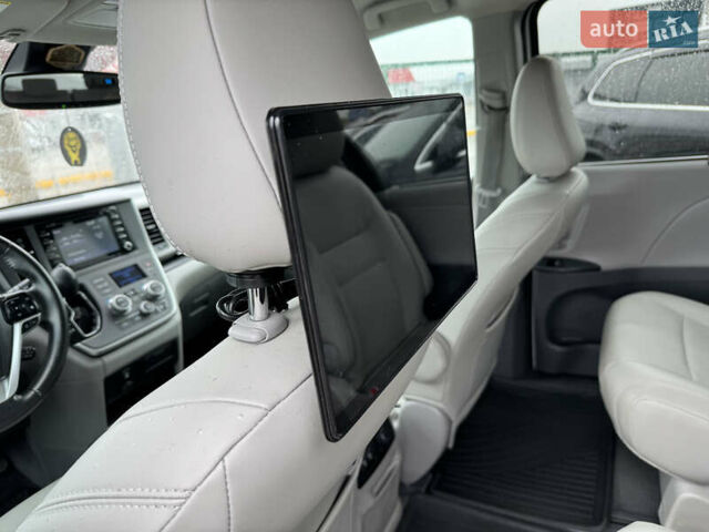 Білий Тойота Сієнна, об'ємом двигуна 3.46 л та пробігом 124 тис. км за 24990 $, фото 30 на Automoto.ua