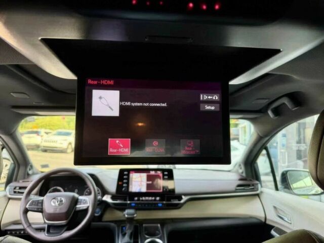 Белый Тойота Сиенна, объемом двигателя 2.5 л и пробегом 26 тыс. км за 17000 $, фото 7 на Automoto.ua