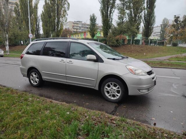 Бежевий Тойота Сієнна, об'ємом двигуна 3.3 л та пробігом 290 тис. км за 9000 $, фото 2 на Automoto.ua