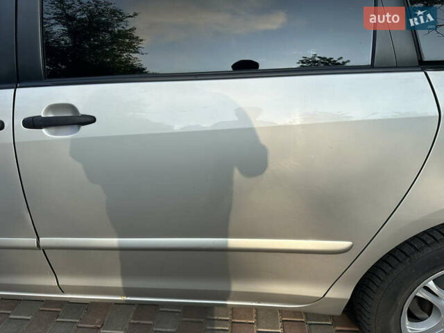 Бежевый Тойота Сиенна, объемом двигателя 3.5 л и пробегом 375 тыс. км за 9800 $, фото 25 на Automoto.ua