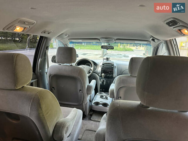 Бежевый Тойота Сиенна, объемом двигателя 3.5 л и пробегом 375 тыс. км за 9800 $, фото 71 на Automoto.ua