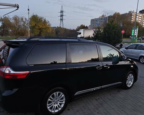 Чорний Тойота Сієнна, об'ємом двигуна 3.5 л та пробігом 170 тис. км за 17900 $, фото 8 на Automoto.ua