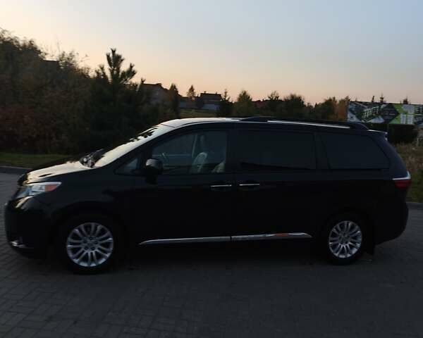 Чорний Тойота Сієнна, об'ємом двигуна 3.5 л та пробігом 170 тис. км за 17900 $, фото 3 на Automoto.ua