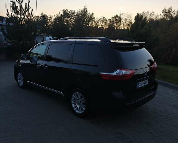 Чорний Тойота Сієнна, об'ємом двигуна 3.5 л та пробігом 170 тис. км за 17900 $, фото 6 на Automoto.ua