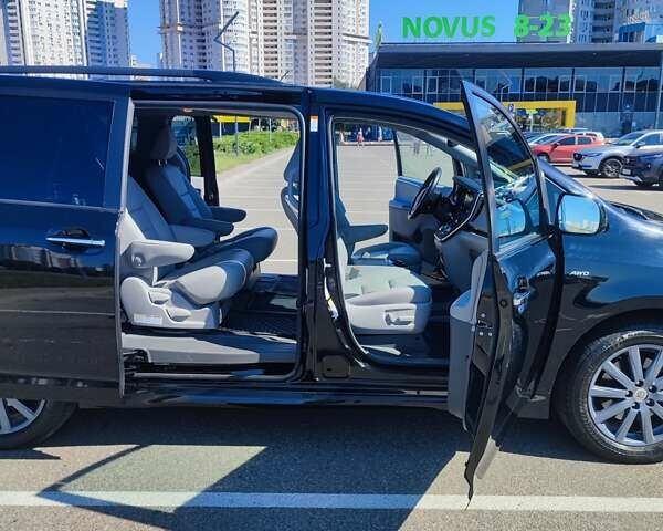 Черный Тойота Сиенна, объемом двигателя 3.46 л и пробегом 40 тыс. км за 28800 $, фото 15 на Automoto.ua