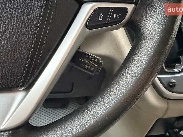 Черный Тойота Сиенна, объемом двигателя 3.46 л и пробегом 184 тыс. км за 18500 $, фото 29 на Automoto.ua