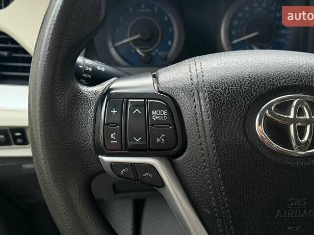 Черный Тойота Сиенна, объемом двигателя 3.46 л и пробегом 184 тыс. км за 18500 $, фото 27 на Automoto.ua