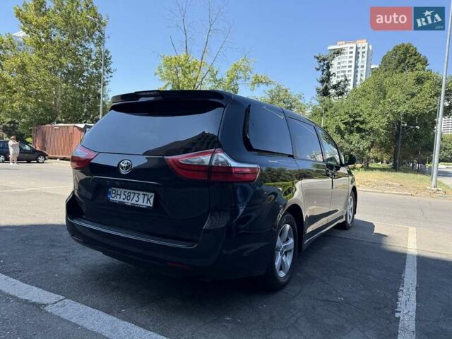 Черный Тойота Сиенна, объемом двигателя 3.5 л и пробегом 177 тыс. км за 19000 $, фото 9 на Automoto.ua