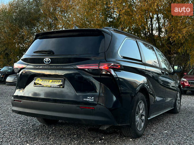 Черный Тойота Сиенна, объемом двигателя 2.49 л и пробегом 30 тыс. км за 47800 $, фото 5 на Automoto.ua