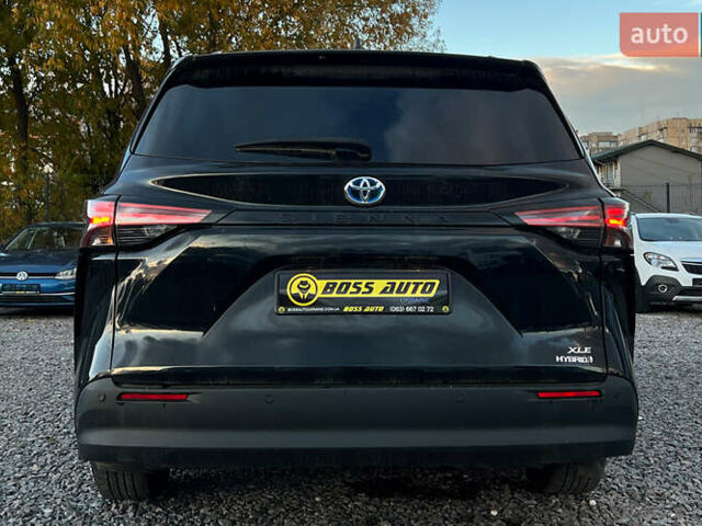 Черный Тойота Сиенна, объемом двигателя 2.49 л и пробегом 30 тыс. км за 47800 $, фото 4 на Automoto.ua