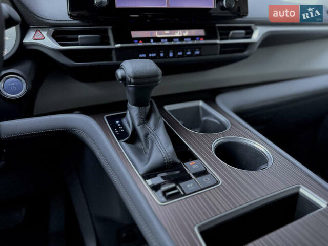 Черный Тойота Сиенна, объемом двигателя 2.49 л и пробегом 55 тыс. км за 43600 $, фото 26 на Automoto.ua