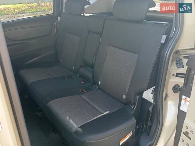 Коричневый Тойота Сиенна, объемом двигателя 1.5 л и пробегом 60 тыс. км за 16500 $, фото 44 на Automoto.ua