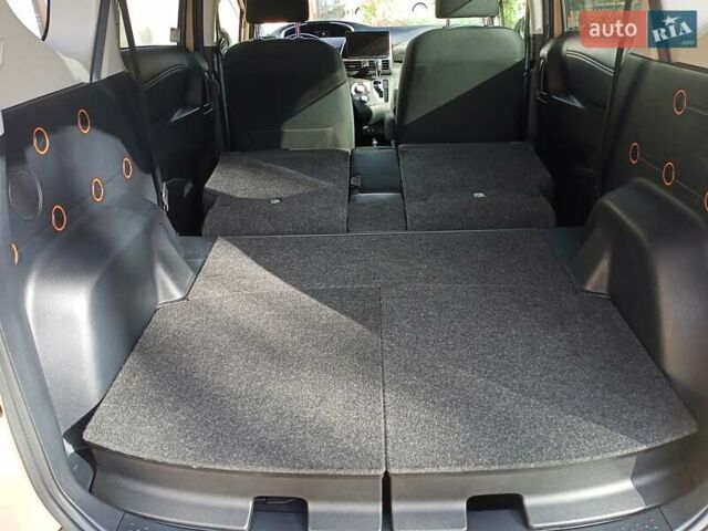 Коричневый Тойота Сиенна, объемом двигателя 1.5 л и пробегом 60 тыс. км за 16500 $, фото 72 на Automoto.ua