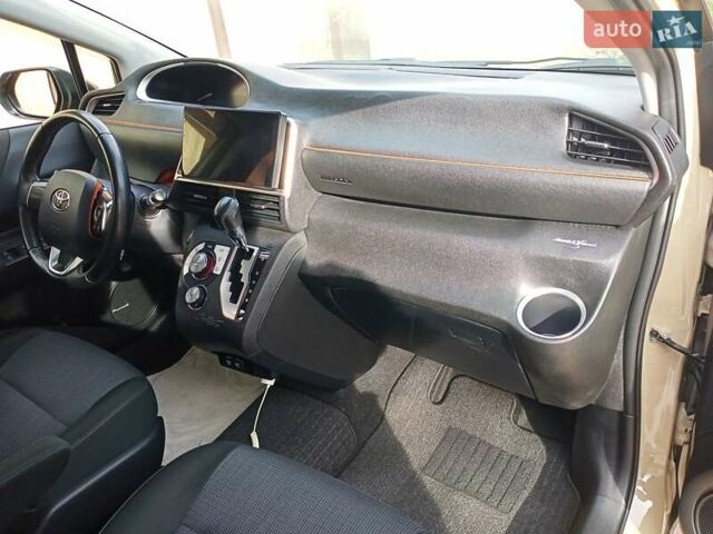 Коричневый Тойота Сиенна, объемом двигателя 1.5 л и пробегом 60 тыс. км за 16500 $, фото 51 на Automoto.ua