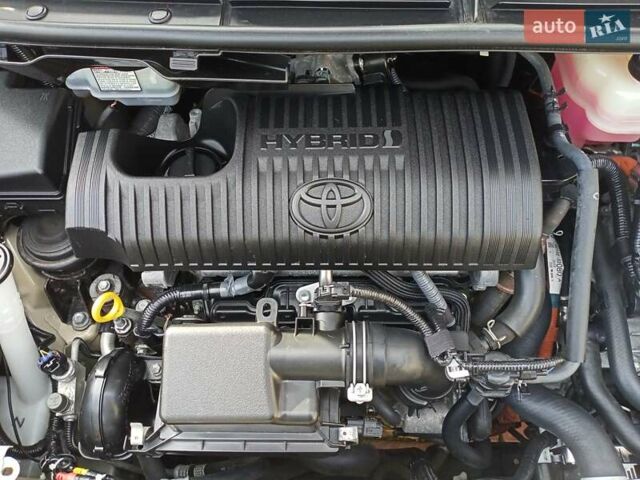 Коричневый Тойота Сиенна, объемом двигателя 1.5 л и пробегом 60 тыс. км за 16500 $, фото 77 на Automoto.ua