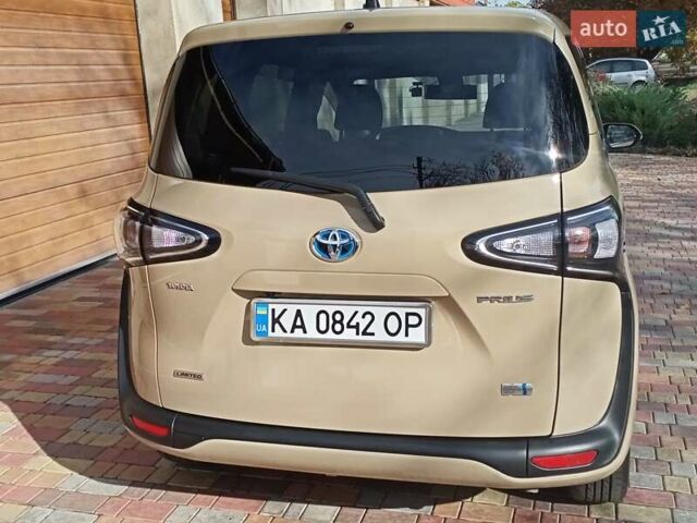 Коричневый Тойота Сиенна, объемом двигателя 1.5 л и пробегом 60 тыс. км за 16500 $, фото 20 на Automoto.ua