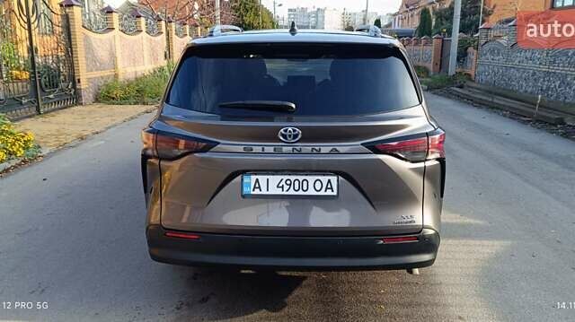 Коричневий Тойота Сієнна, об'ємом двигуна 2.5 л та пробігом 91 тис. км за 39700 $, фото 6 на Automoto.ua