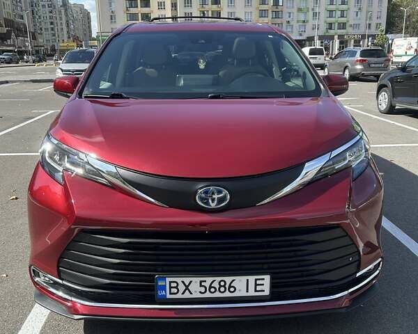 Червоний Тойота Сієнна, об'ємом двигуна 2.49 л та пробігом 112 тис. км за 39300 $, фото 14 на Automoto.ua