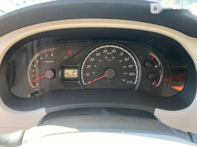 Тойота Сиенна, объемом двигателя 2.7 л и пробегом 200 тыс. км за 14200 $, фото 14 на Automoto.ua