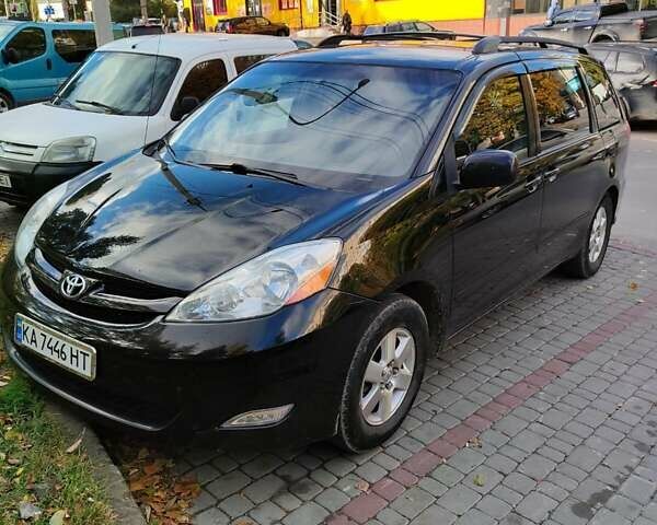 Тойота Сиенна, объемом двигателя 3.46 л и пробегом 336 тыс. км за 8950 $, фото 12 на Automoto.ua