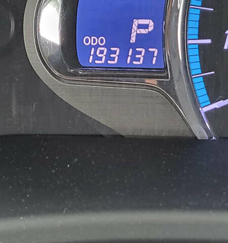 Тойота Сієнна, об'ємом двигуна 3.5 л та пробігом 190 тис. км за 18500 $, фото 10 на Automoto.ua