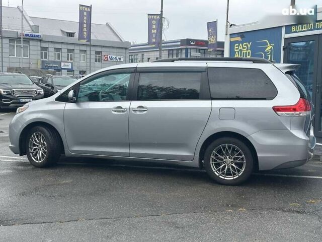 Тойота Сиенна, объемом двигателя 0 л и пробегом 280 тыс. км за 15990 $, фото 8 на Automoto.ua