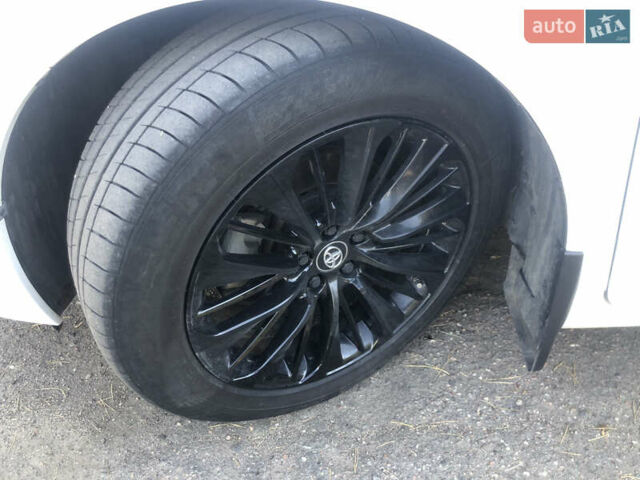 Тойота Сиенна, объемом двигателя 3.46 л и пробегом 160 тыс. км за 19500 $, фото 11 на Automoto.ua