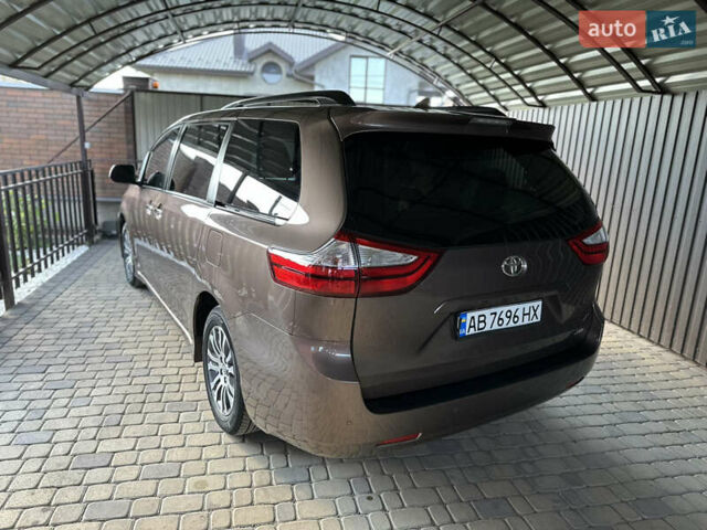 Тойота Сиенна, объемом двигателя 3.5 л и пробегом 53 тыс. км за 29500 $, фото 9 на Automoto.ua