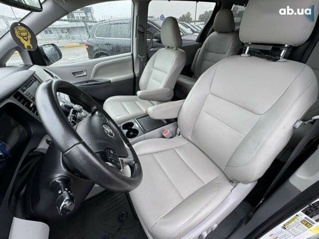 Тойота Сієнна, об'ємом двигуна 3.5 л та пробігом 124 тис. км за 24990 $, фото 18 на Automoto.ua
