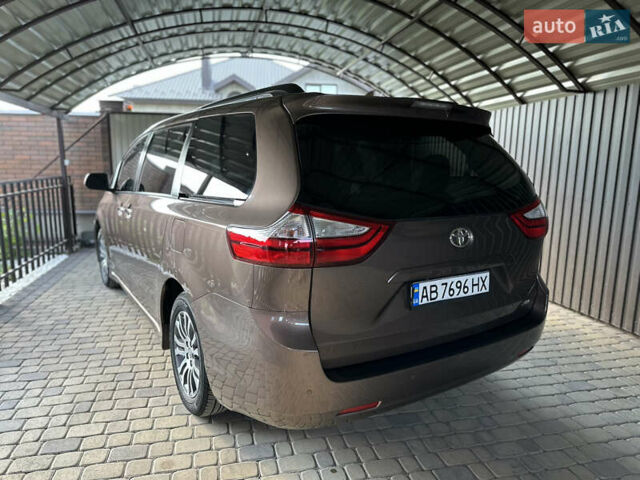 Тойота Сиенна, объемом двигателя 3.5 л и пробегом 53 тыс. км за 29500 $, фото 8 на Automoto.ua