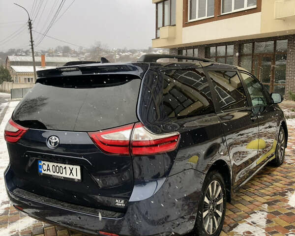 Тойота Сієнна, об'ємом двигуна 3.49 л та пробігом 98 тис. км за 32500 $, фото 7 на Automoto.ua